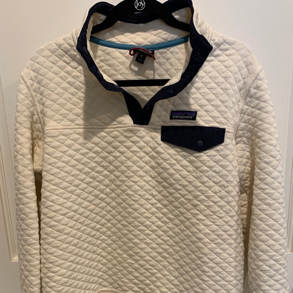 Patagonia Quilted Pullover (Size: Medium)